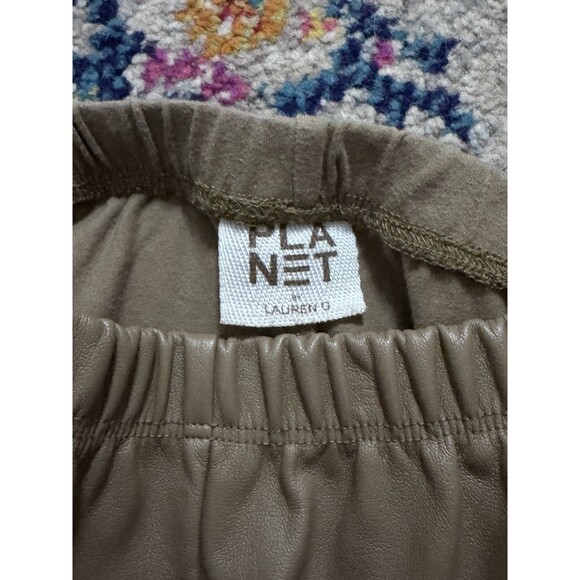 Planet by Lauren G Tan Scrunch Leggings One Size - Picture 2 of 8